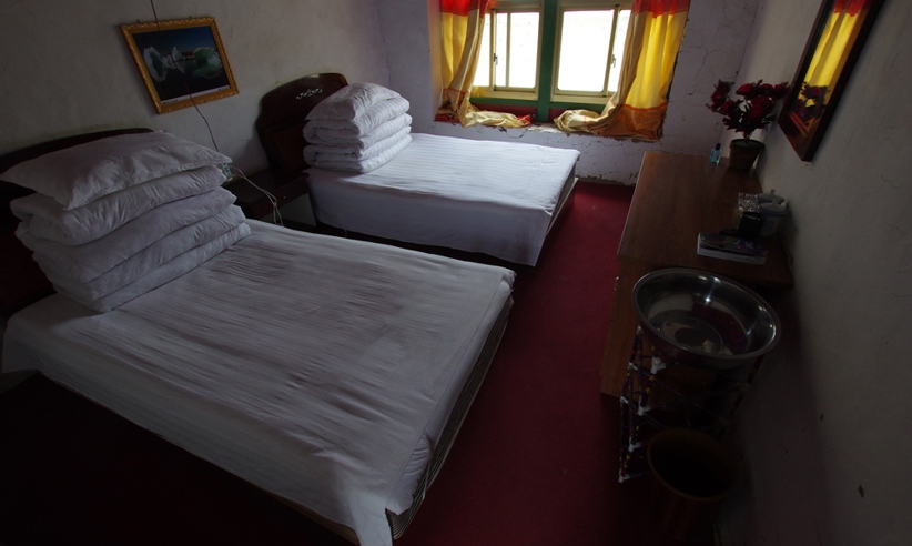 8902 Rongbuk Monastery Guest House