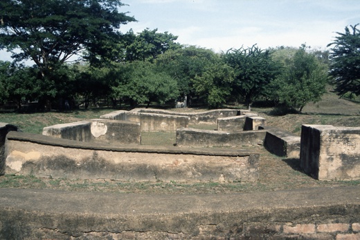 6265 Managua & Leon Viejo