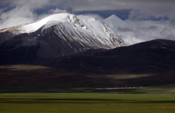 7748 Xining To Lhasa Train