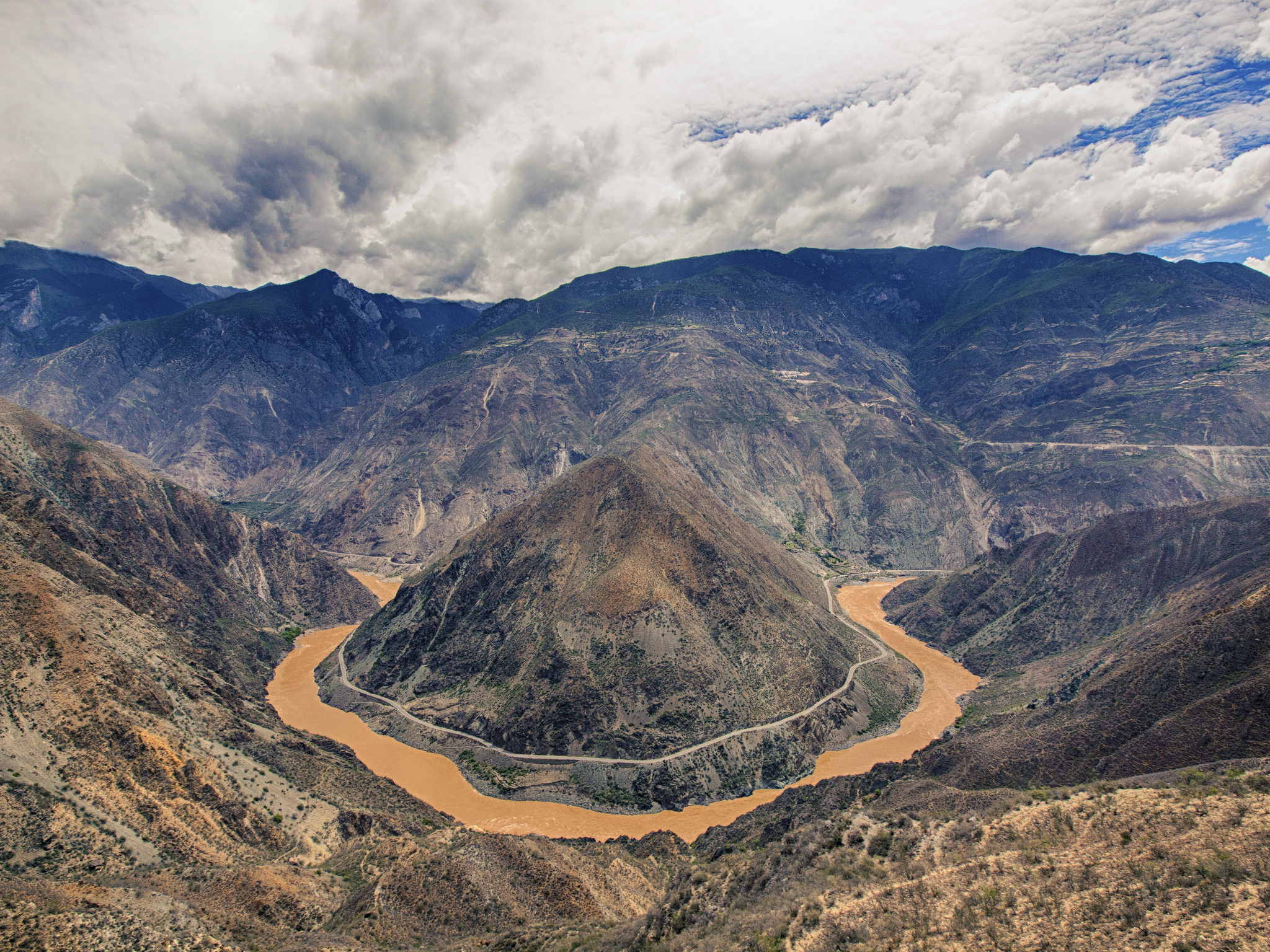 5382 Tiger Leaping Gorge & Yangtze River