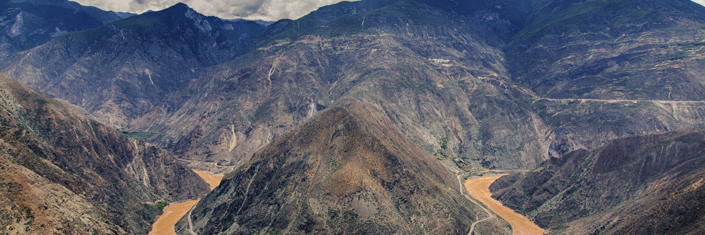5382 Tiger Leaping Gorge & Yangtze River
