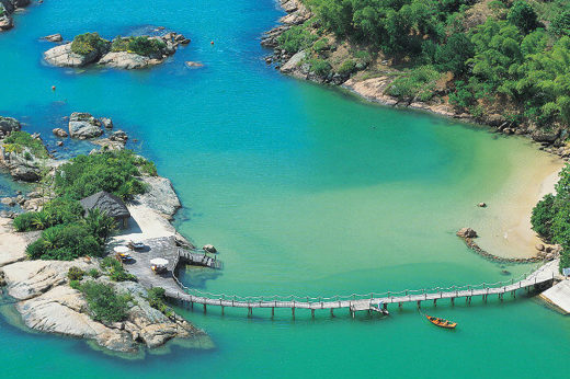 1823 Ponta Dos Ganchos Resort