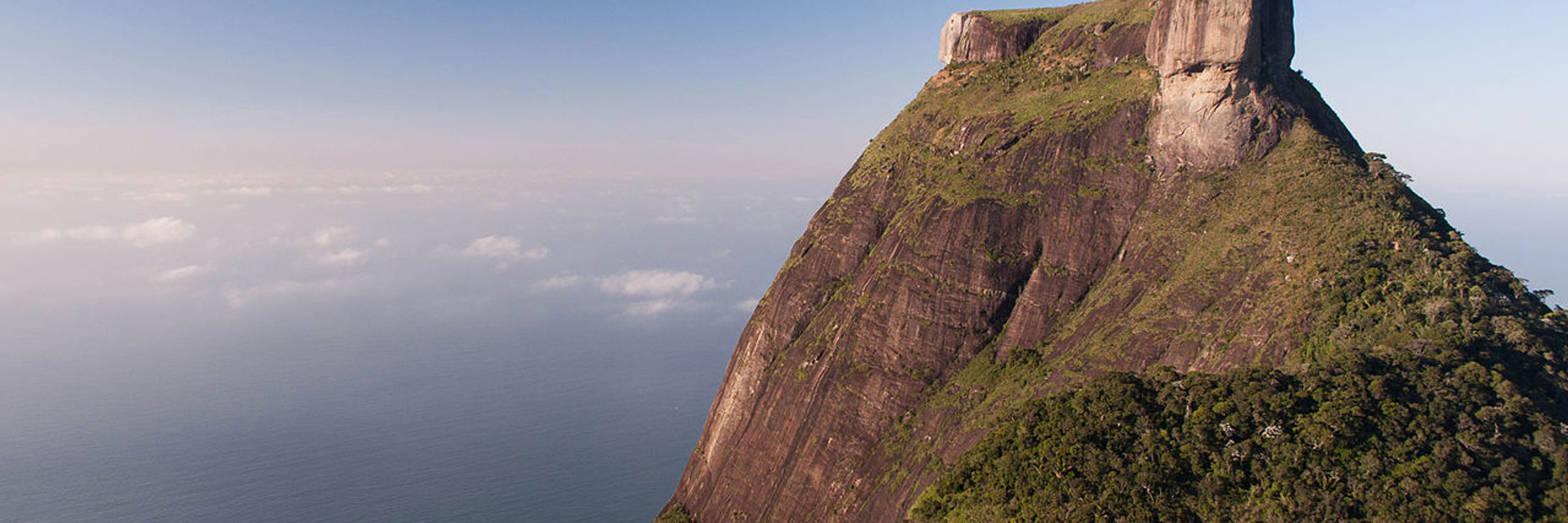 8428 Pedra Da Gavea Trek