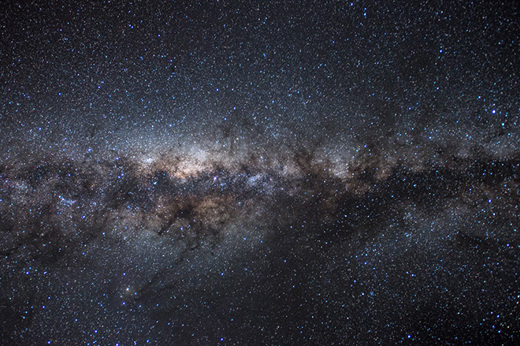 Dazzling view of the Milky Way in the clear night skies over Chile's Atacama Desert, ideal for stargazing. 