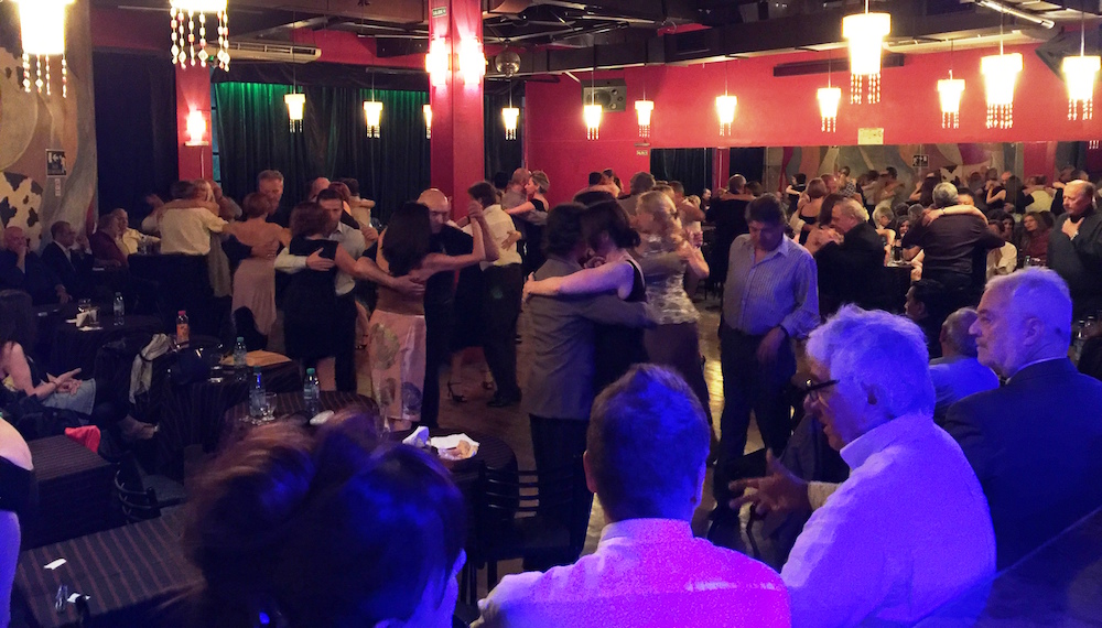 8481 Milonga Tango Dance