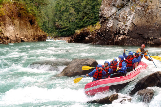9057 River Manso Rafting