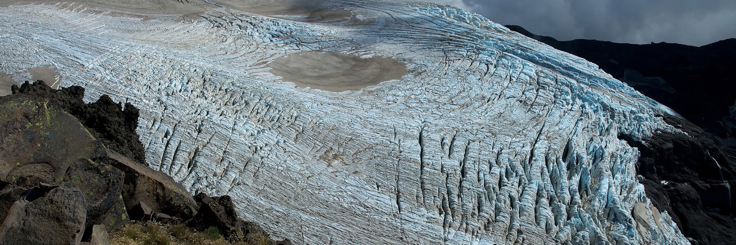 9060 Mount Tronador & Glaciers