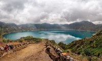 4330 Andean Landscapes