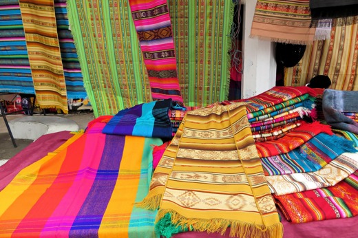 9302 Otavalo Market