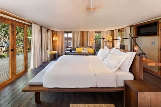 Barefoot Luxury Living Min