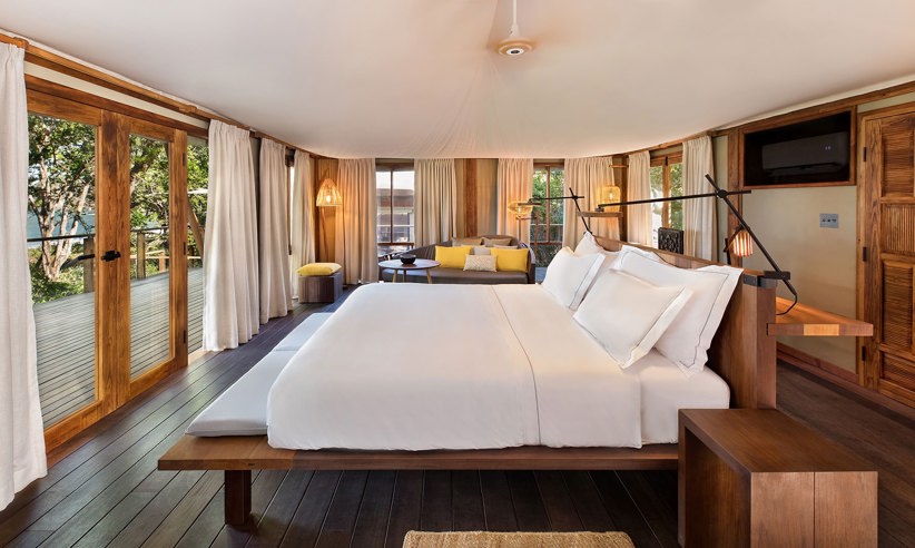 Barefoot Luxury Living Min