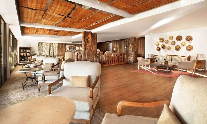 Relaxing lounge