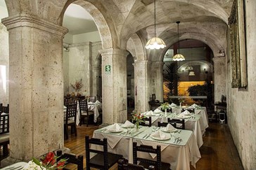 Hotel Posada Monasterio Restaurante Arequipa 01