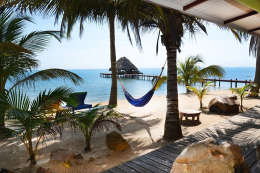 Beach facilities, a hammock is divine
