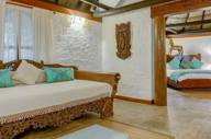 Macal suite bedroom