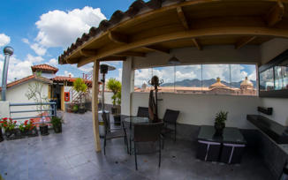 MW Top Lounge (1)