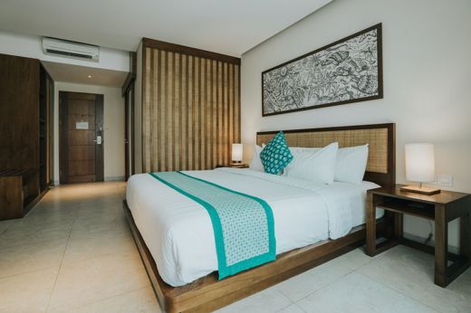 Another Angle Deluxe Suite