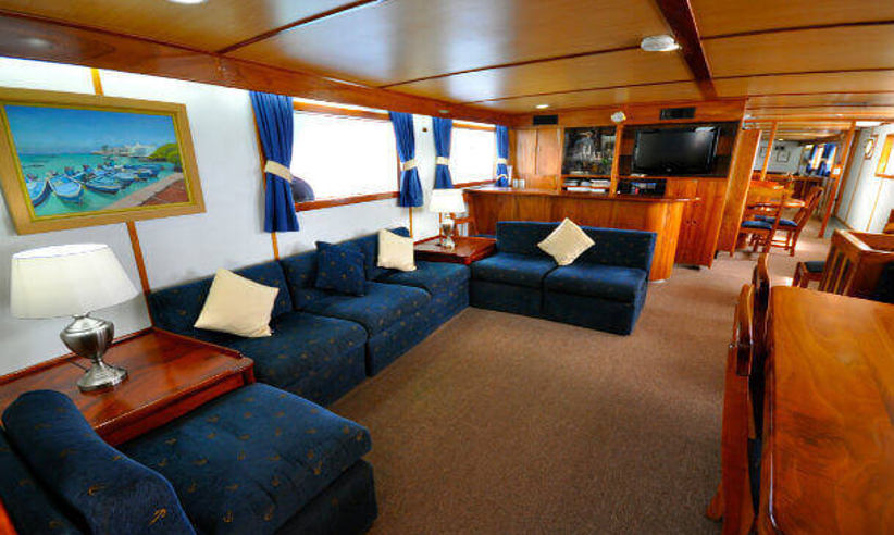 The salon on the Beluga