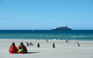 Sea Spirit mooring close to shore