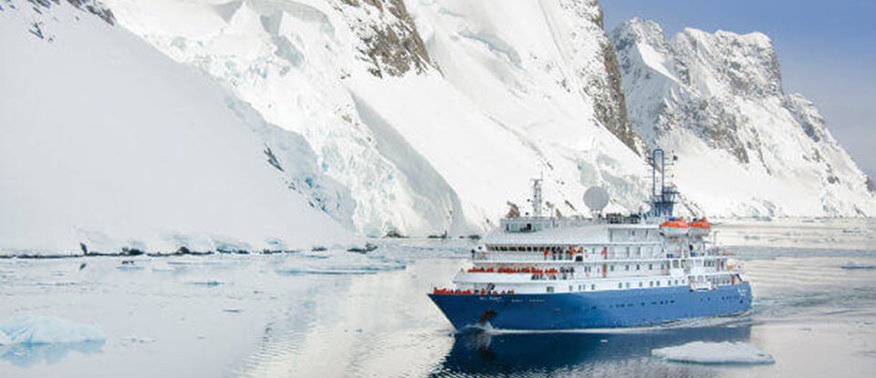 Sea Spirit sailing in the White Continent 