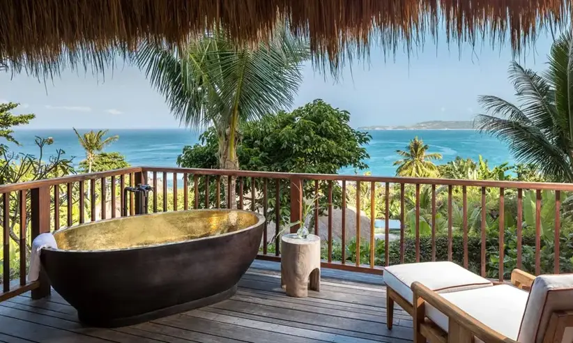Balconybathtub Medium.Jpg