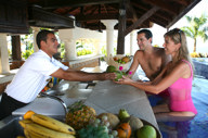 4 Poolsidebar3