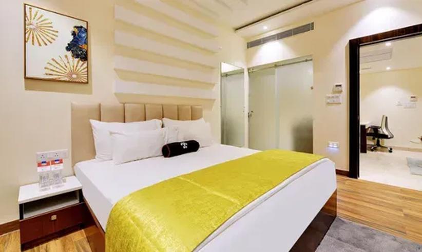 Suite Master Bedroom