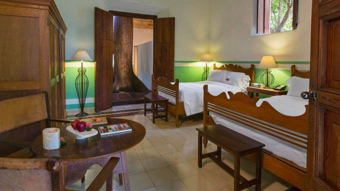 lux1377gr-157174-Two-Double-Bed-Room.jpg