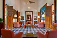 lux1378lo-91264-Lobby.jpg