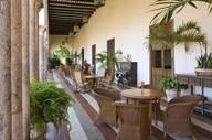 lux1378lo-79344-Terrace.jpg