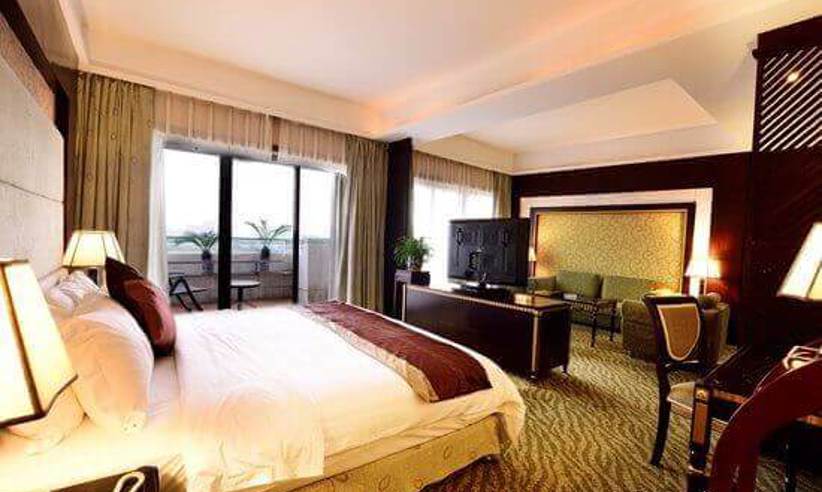 Guilin Bravo Hotel (2).jpg