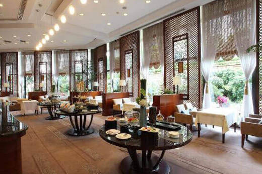 Green Lake Hotel Kunming (2).jpg
