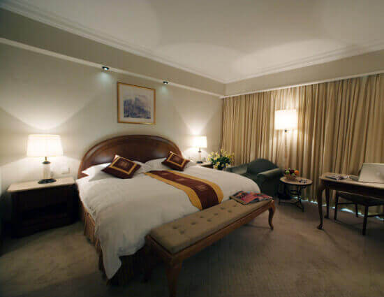 Green Lake Hotel Kunming (7).jpg