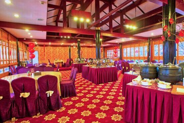 Lijiang Palace Hotel (6).jpg