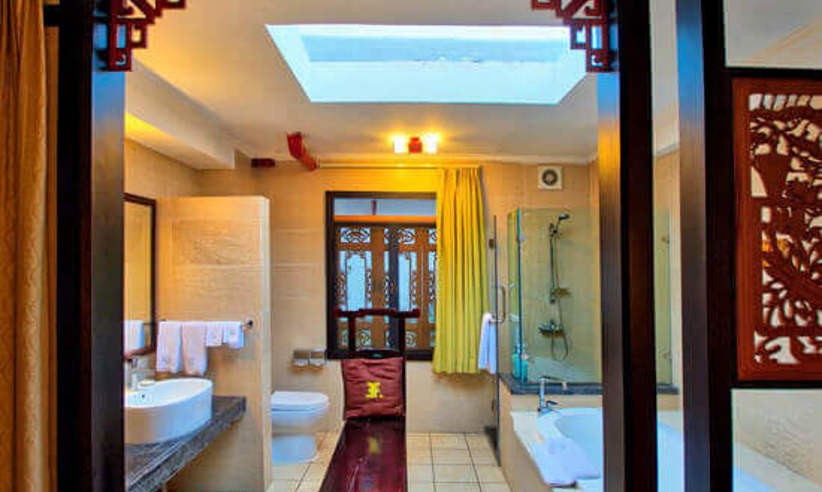 Lijiang Palace Hotel (11).jpg