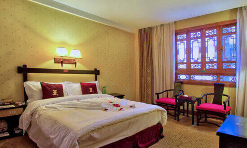 Lijiang Palace Hotel (12).jpg
