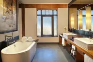 St Regis Hotel Lhasa (1).jpg