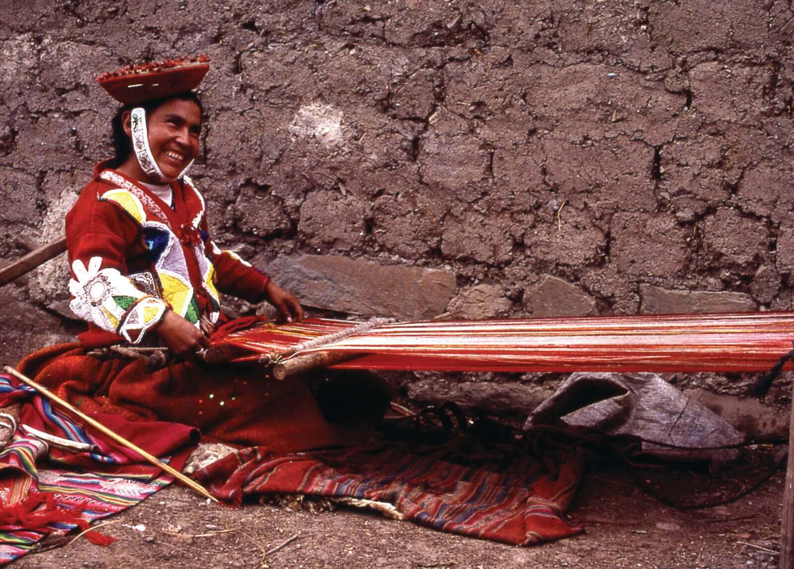 Local weaver, Peru