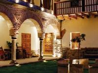 Luxury Hotel in Converted Colonial House