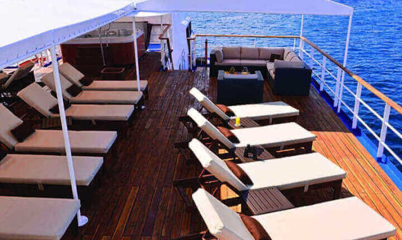 The Celebrity Xperience sundeck