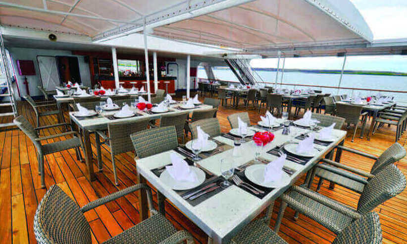 Al fresco dining is one of the joys of a cruise on the Celebrity Xperience