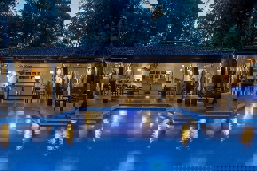 Pool2