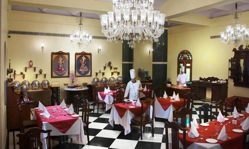 Restaurant 2