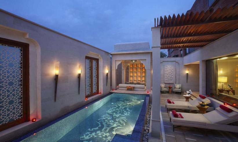 05 Presidential Suite Plunge Pool Long