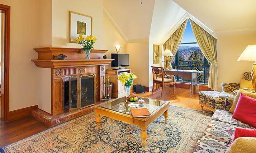 Deluxe Suite 3