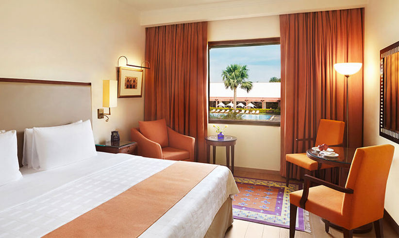Premier Pool View Room