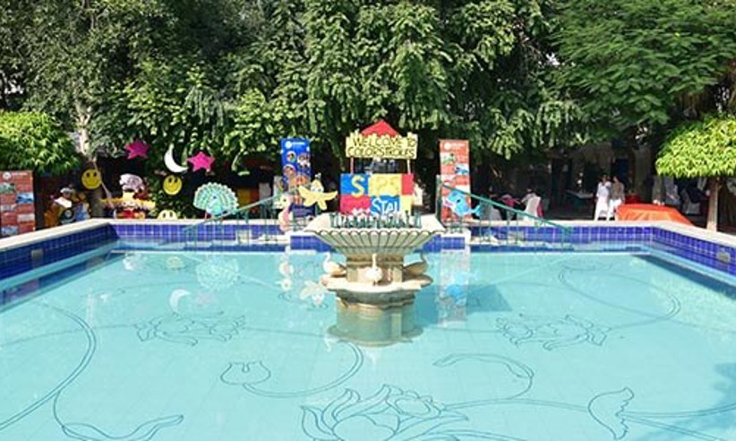 Pool