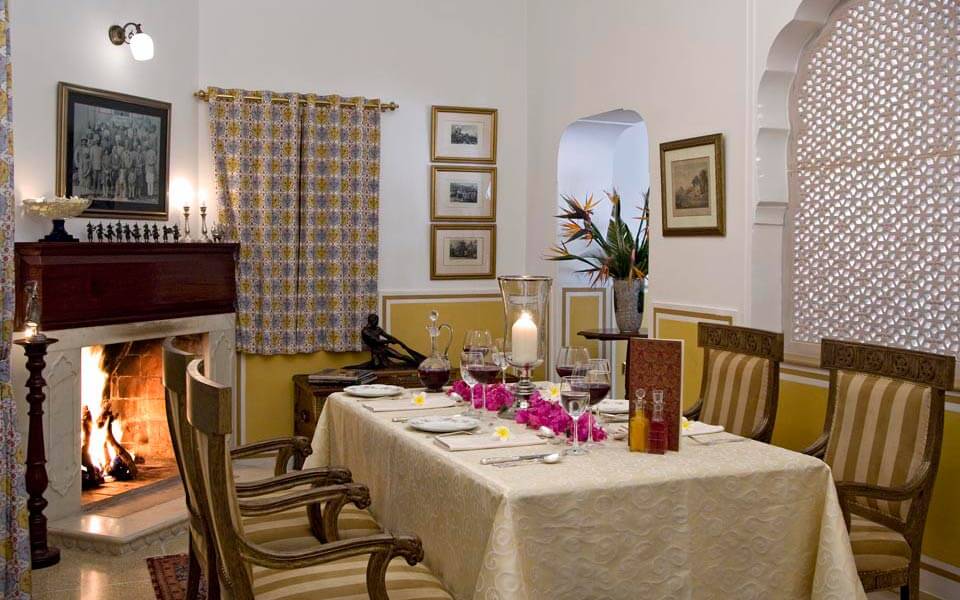 Dining 5