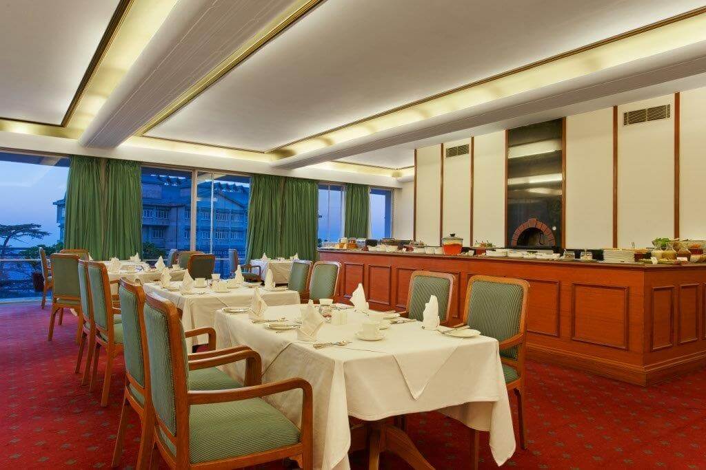 Restuarant 01