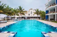 22Mtswimmingpool Palmazul